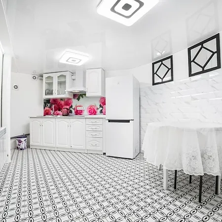 Apartment New On Deribasovskaya *